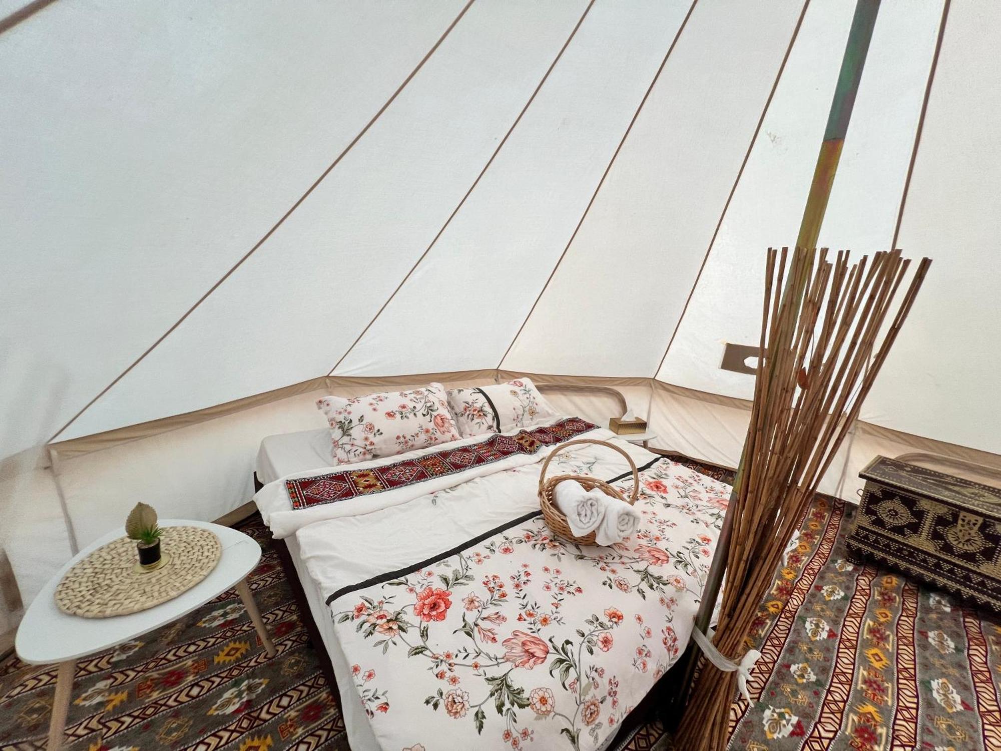 Thousand Stars Desert Camp Badīyah Zewnętrze zdjęcie